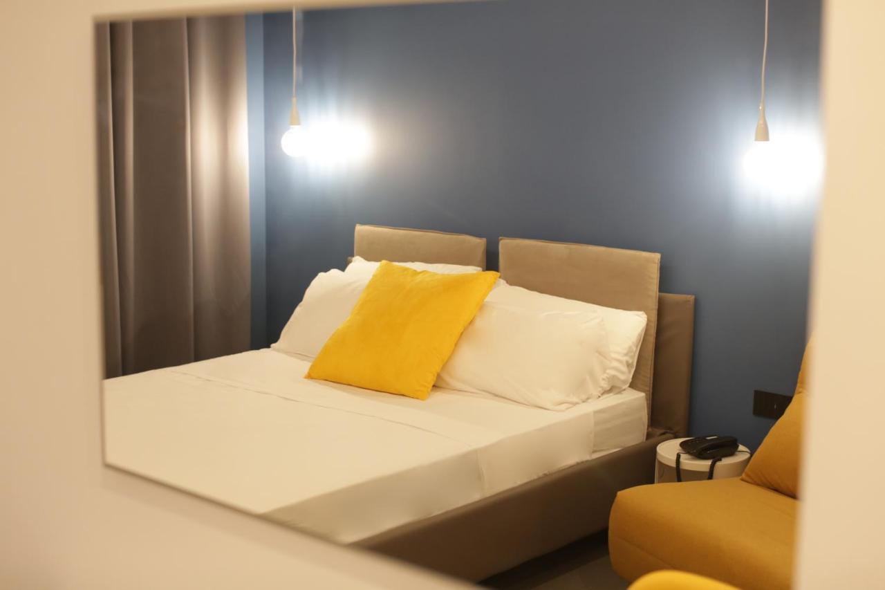 Cellamare Suite & Spa Naples Exterior photo