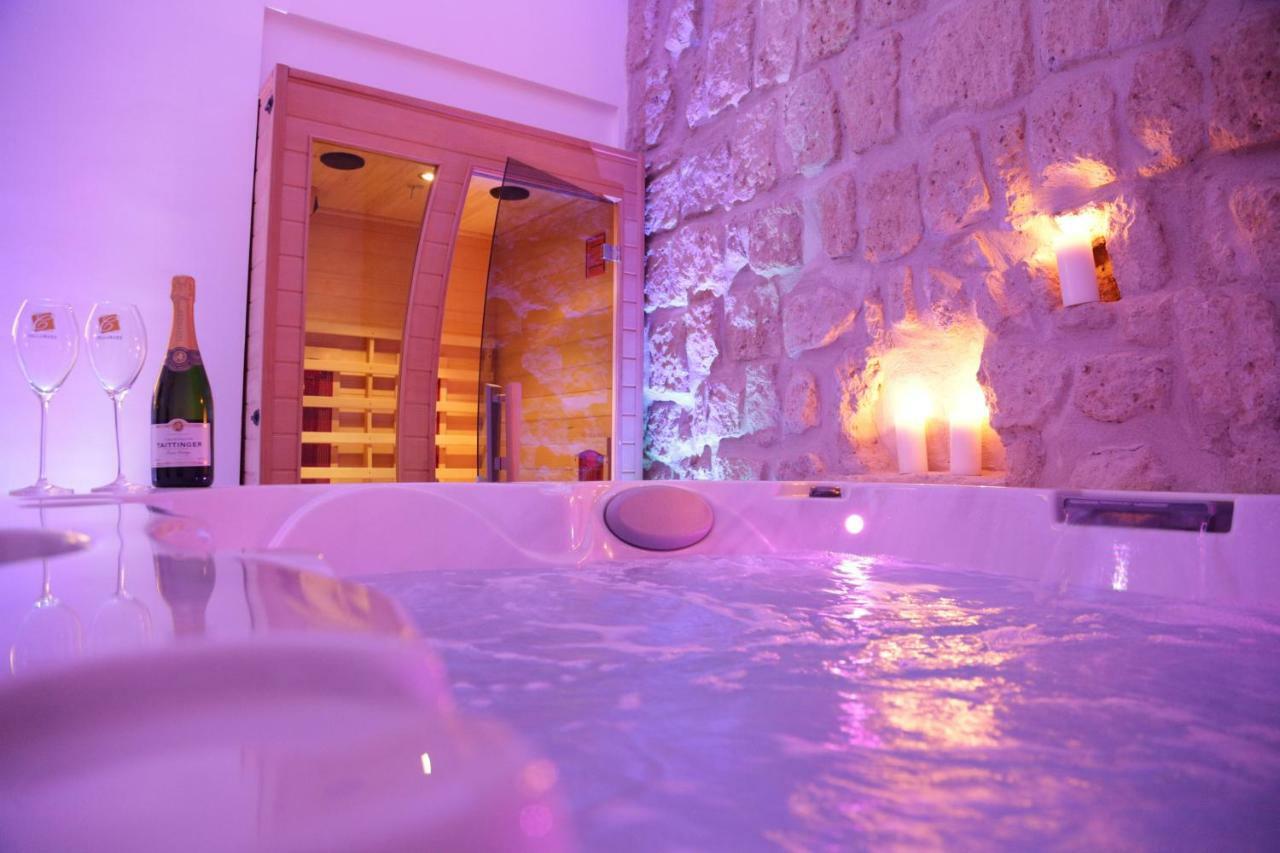 Cellamare Suite & Spa Naples Exterior photo