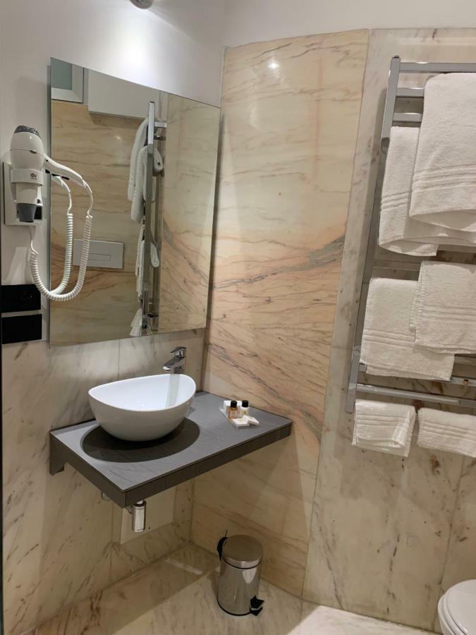 Cellamare Suite & Spa Naples Exterior photo